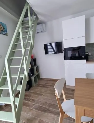 Premium Apartment